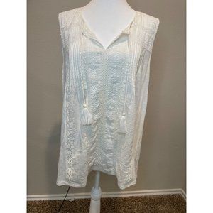 Lucky Brand White Sleeveless V Neck Blouse